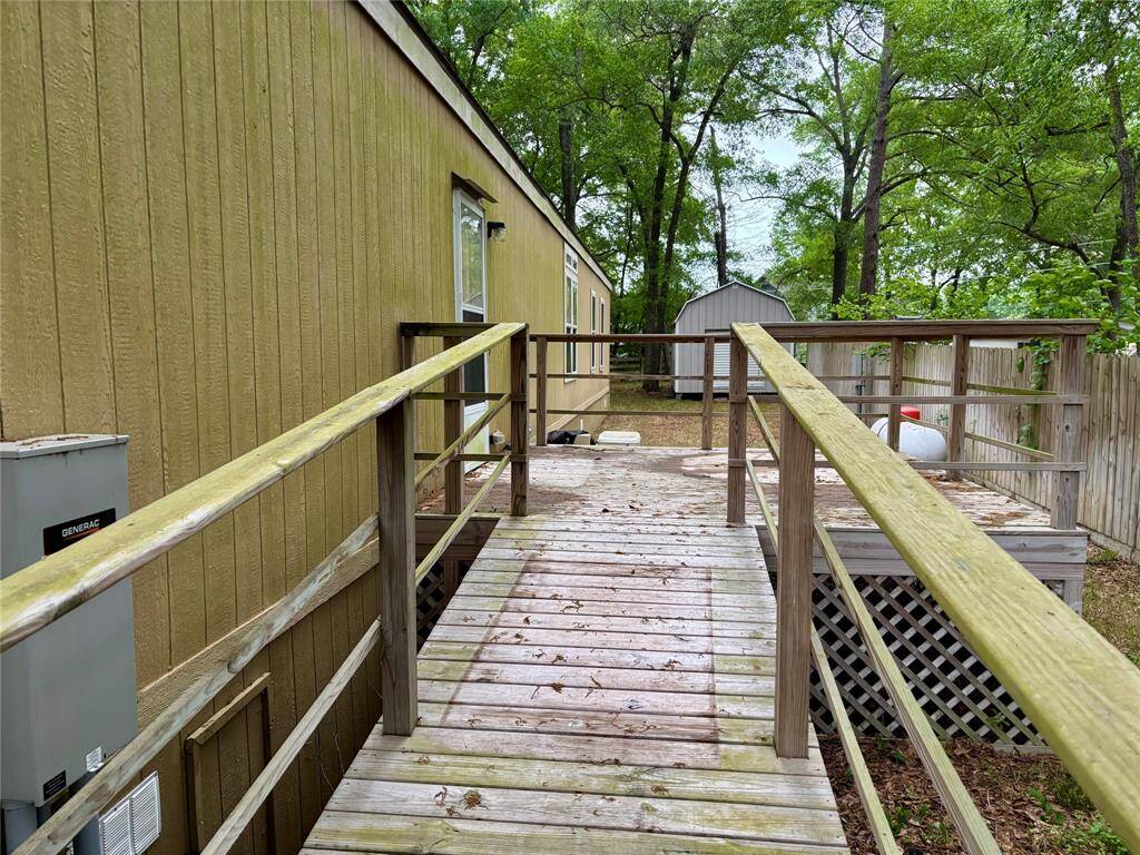 Back Ramp Deck. Propane Tank just filled.