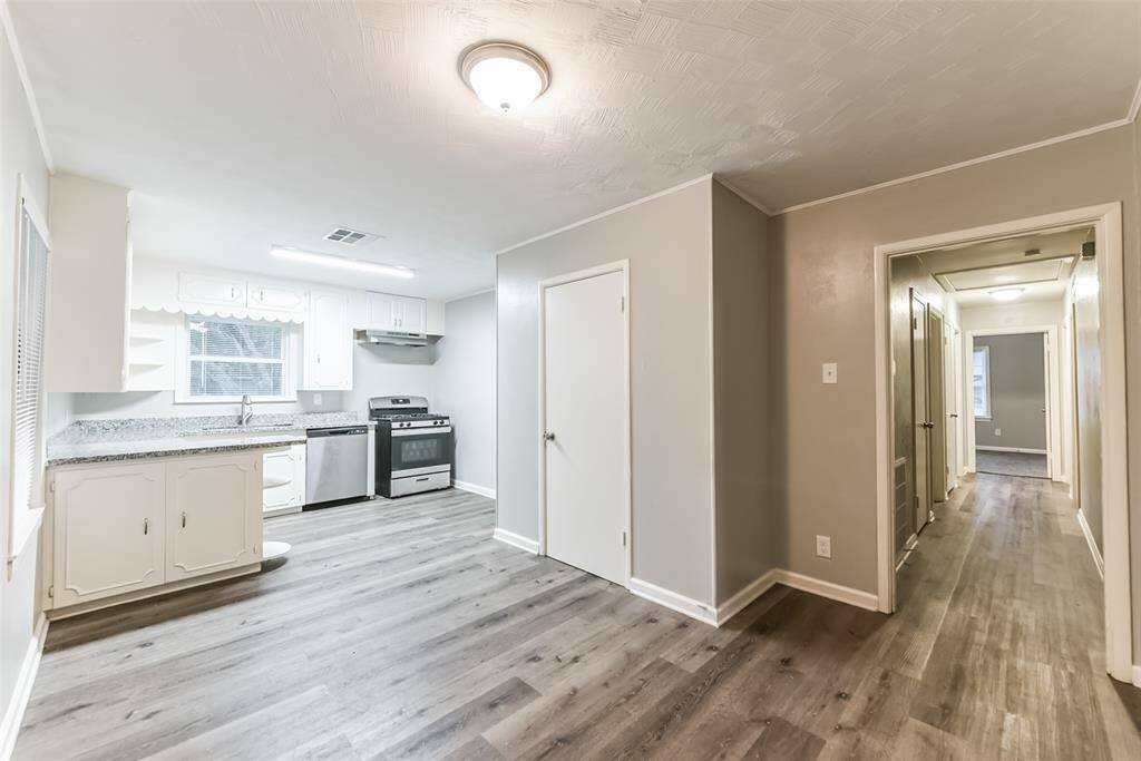 Breakfast area opens to kitchen