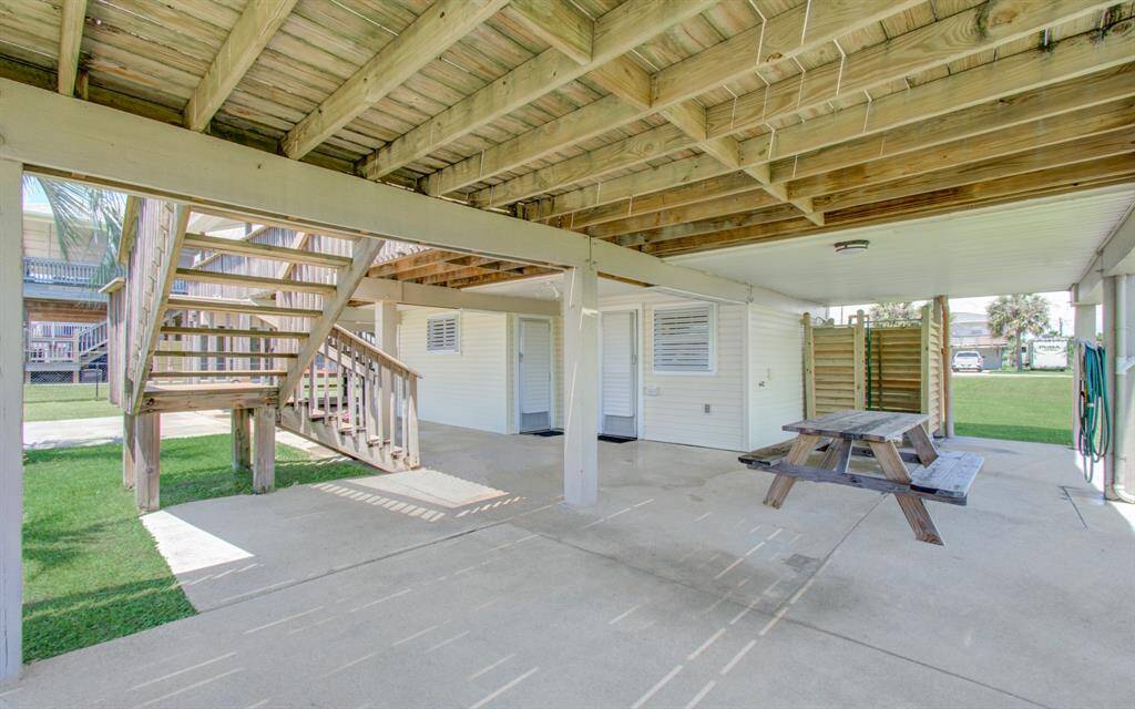 Downstairs Entertaining area