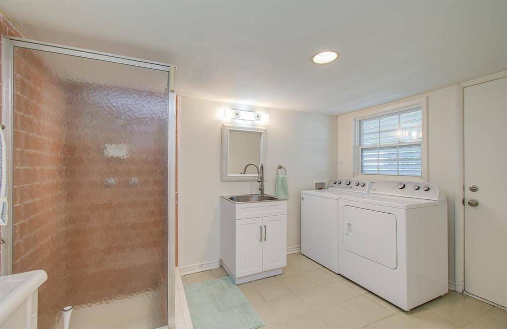 Downstairs Laundry