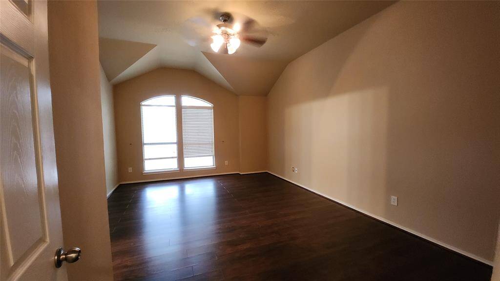 Huge Master Bedroom