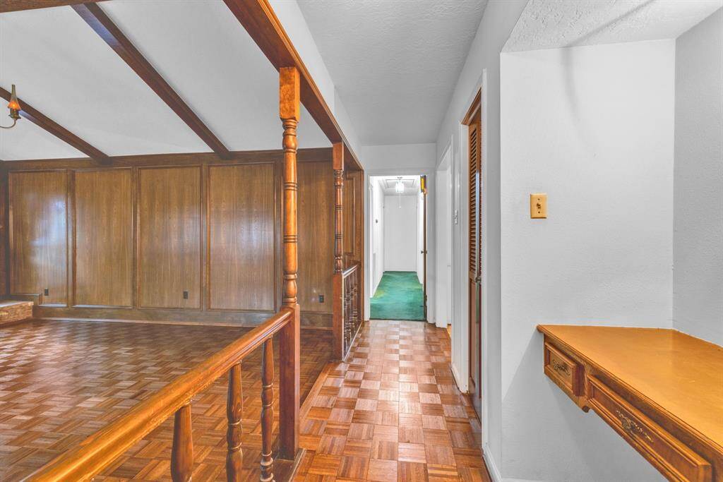 This is the hallway to the bedrooms and bathrooms.