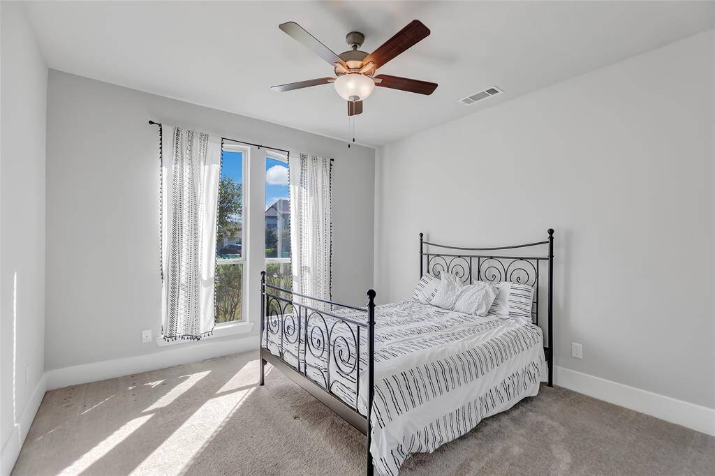 Guest room downstairs