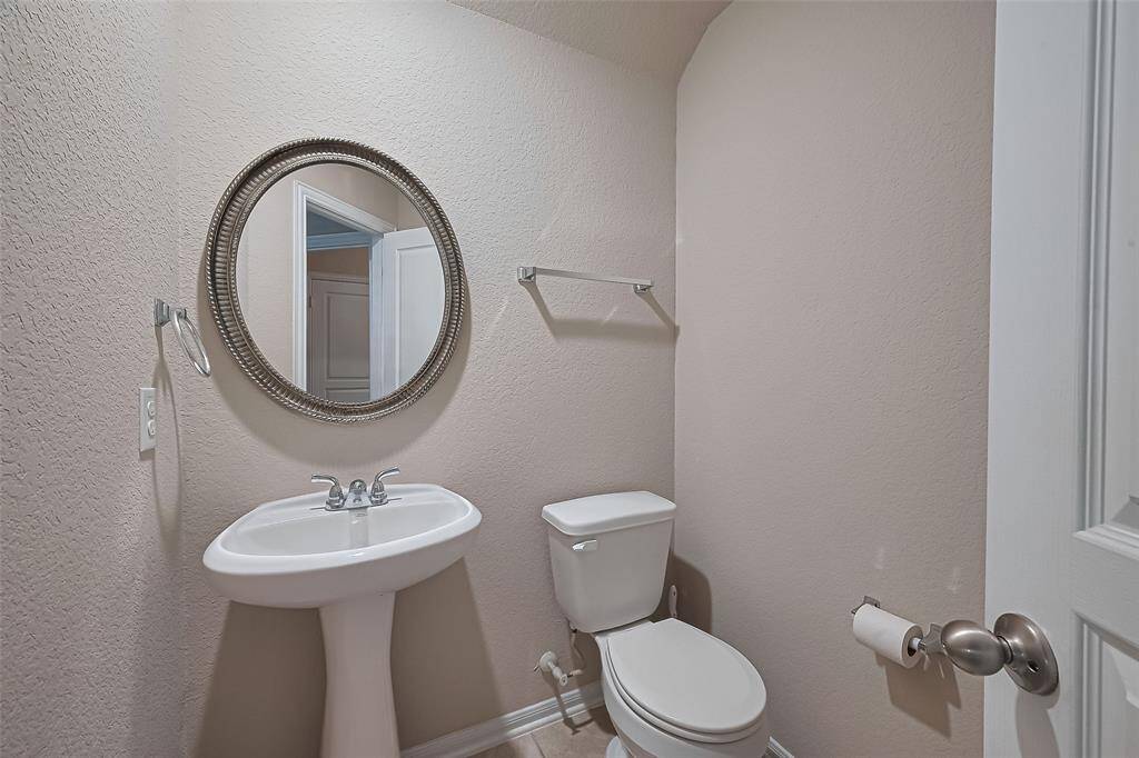Half bathroom downstairs