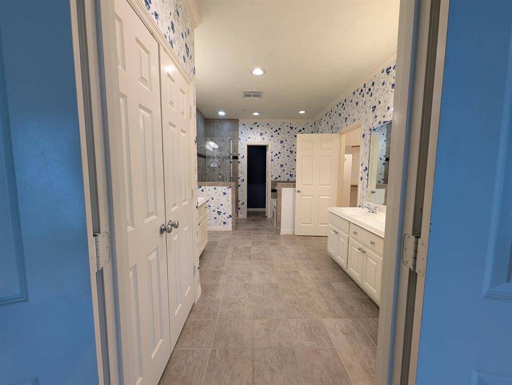 Master bathroom