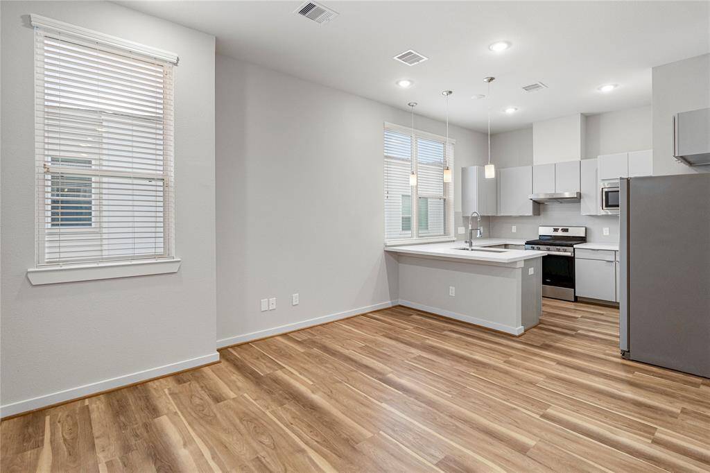 Beautiful windows for natural light.