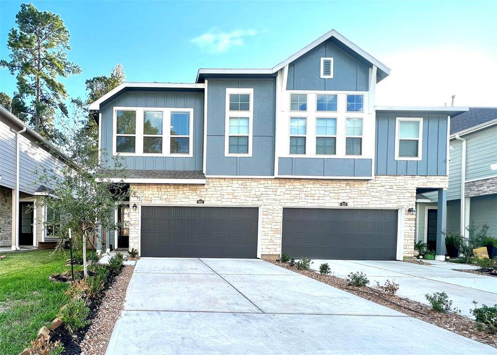 Welcome home to 632 Royal Arch Drive!