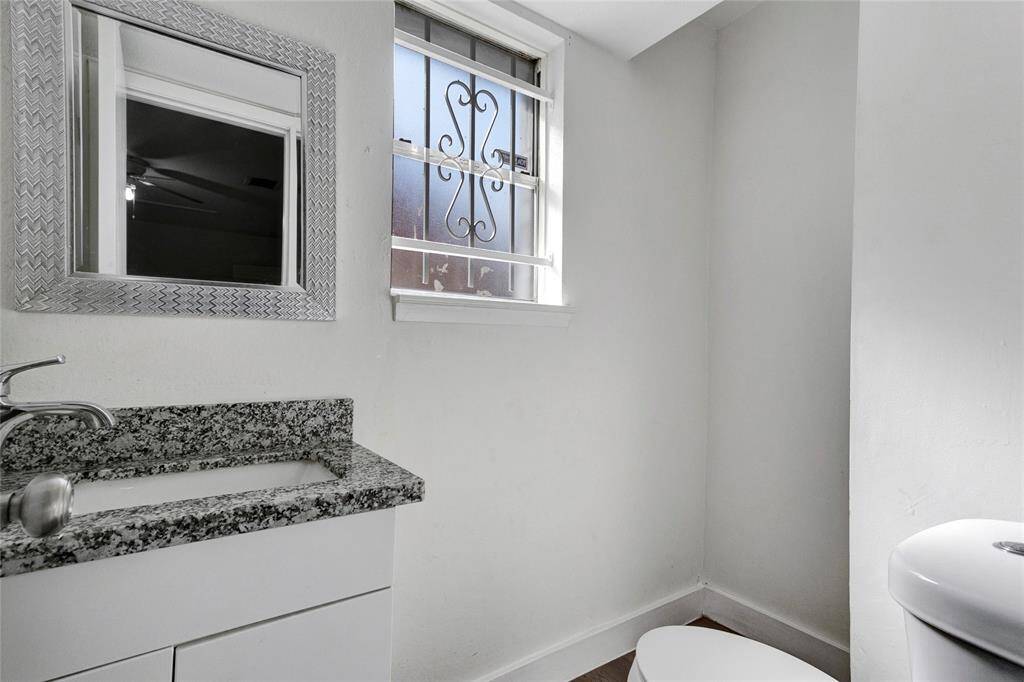 Half bathroom