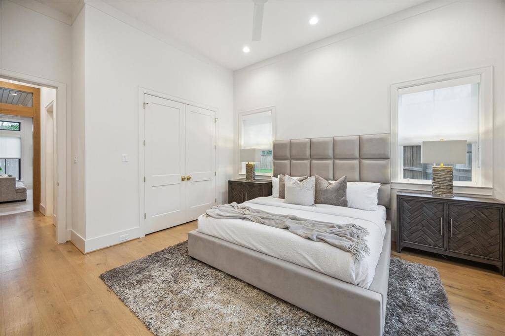 Spacious secondary bedroom on first level