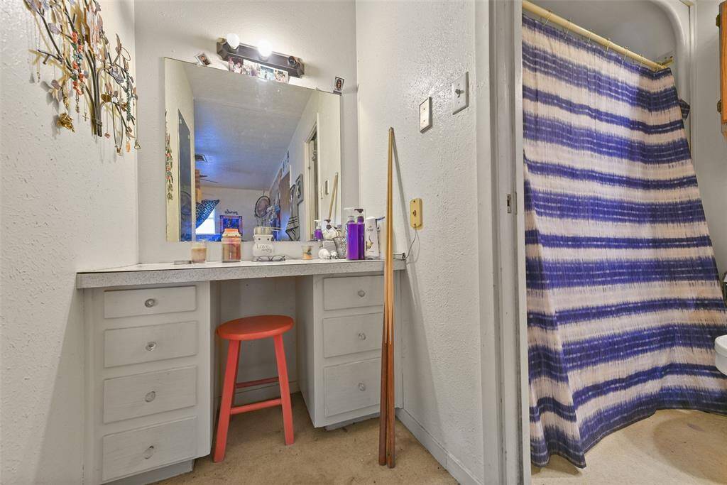 Well-appointed vanity space for freshening up and looking your best each day.