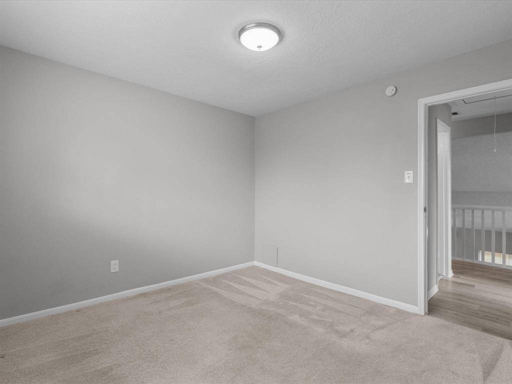 Second view of secondary bedroom