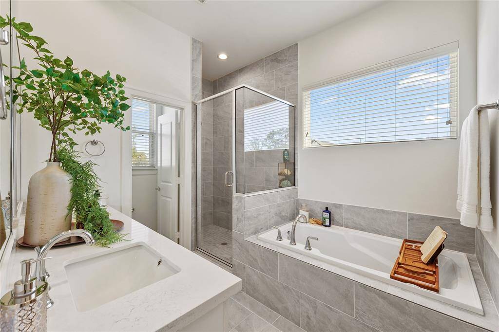 Images of model home. Finish package will be Package 1. Samples available to view.