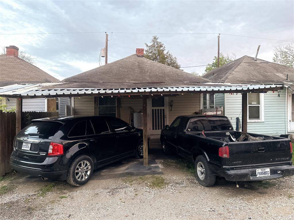 Carport for 2 vehicles