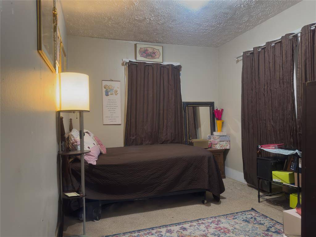 Bedroom-1