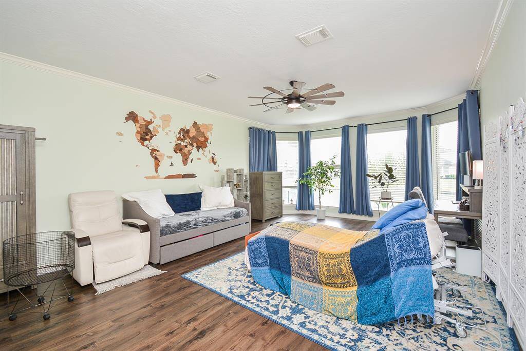 The spatial options of this home welcome your furniture placement and purpose! Look at this amazing wall of bayed windows!