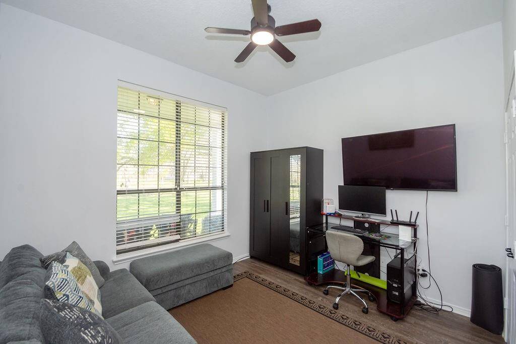 Office/Bedroom
