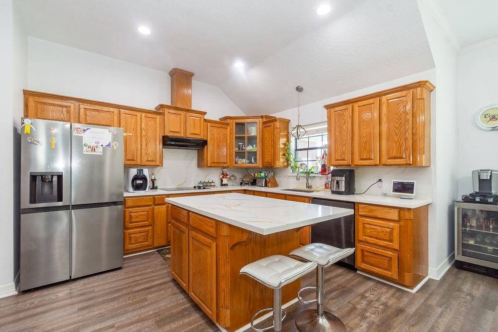All New Quartz Countertops