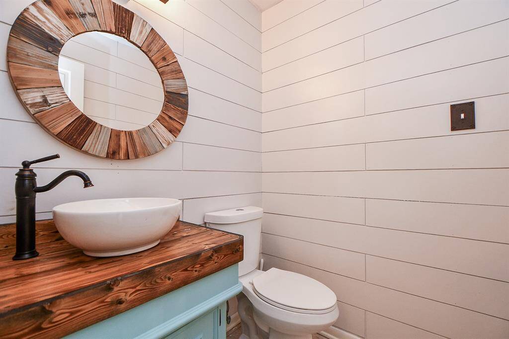 1 of the 2 half baths on first floor is next to laundry room, so you also have easy access to a sink for washing those delicates