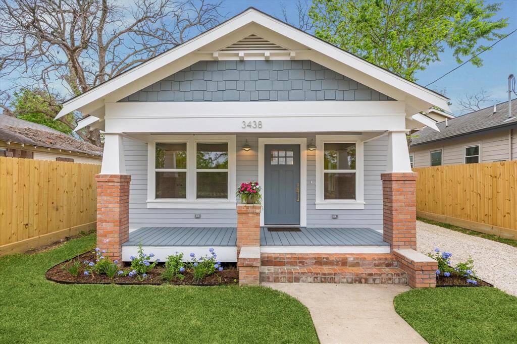 Welcome to 3438 Simmons St