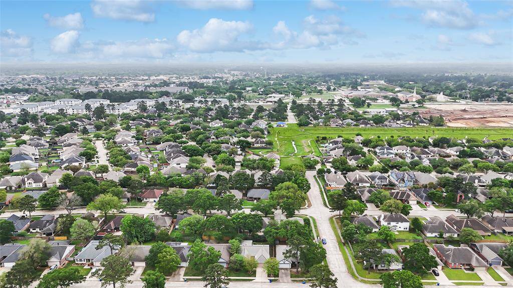 Bridgestone West offers neighborhood park w/playground as well as the community center