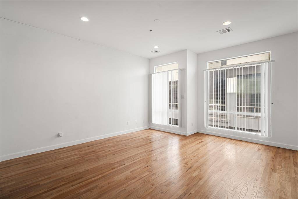 The open concept layout ensures you're always in the know, whether you're in the kitchen, dining, or living area, creating a connected and cohesive space for family and guests to enjoy.