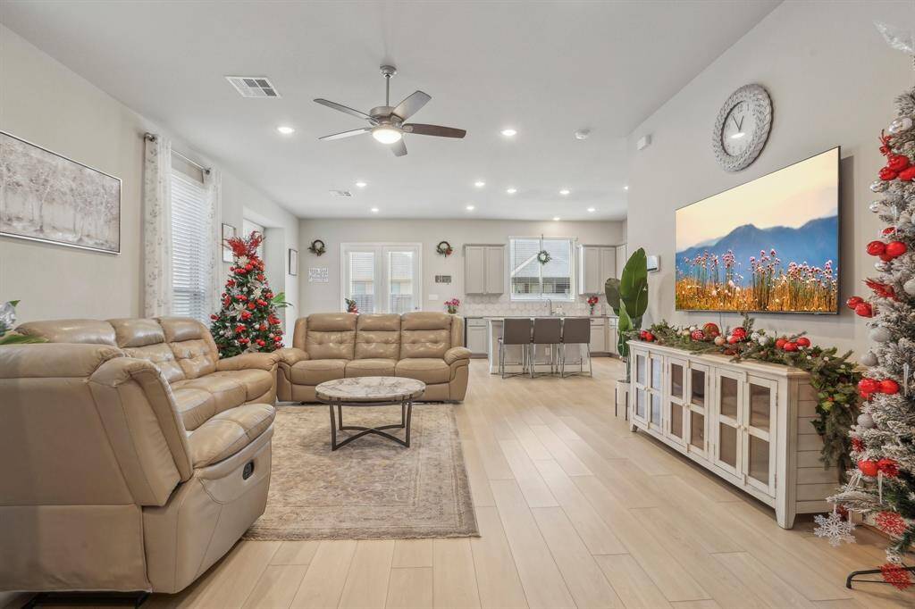 Spacious living room to match the even larger upstairs living area.