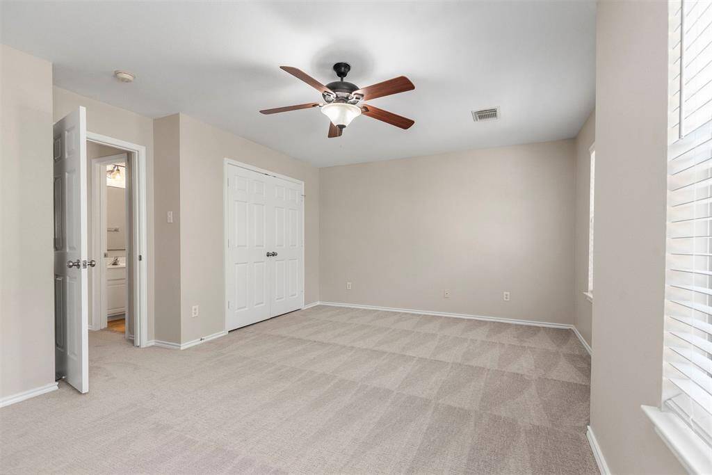 Another view of the secondary bedroom