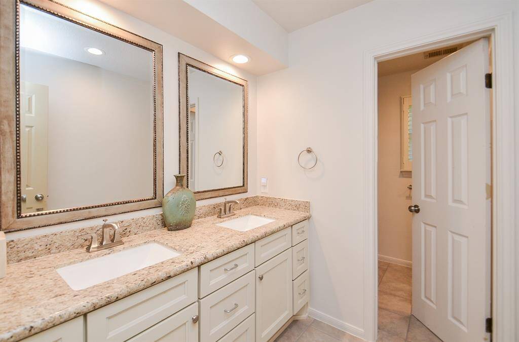 Secondary Bath