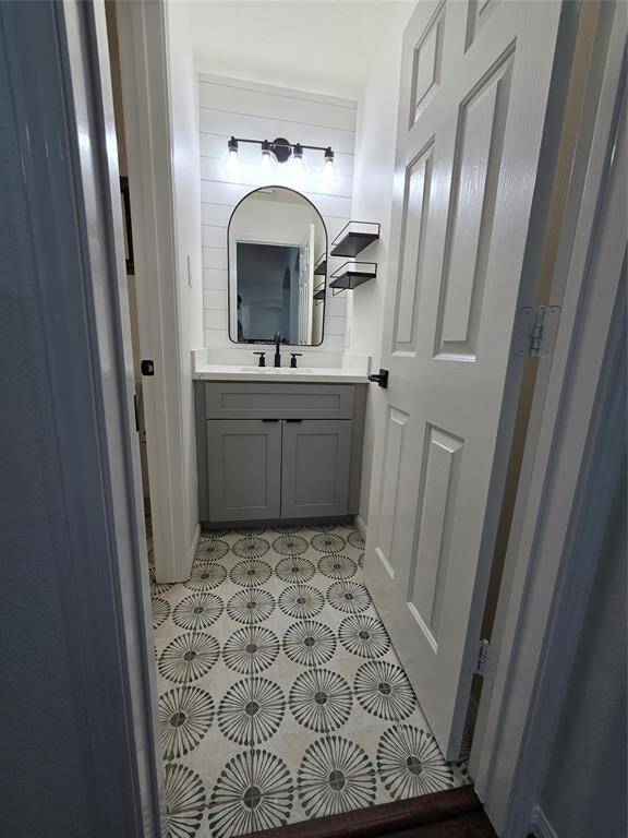 Secondary Bath