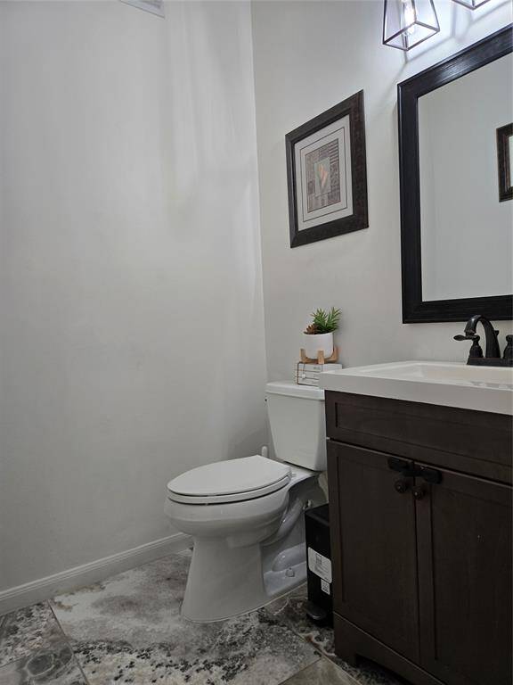 Half bath/Powder room downstairs