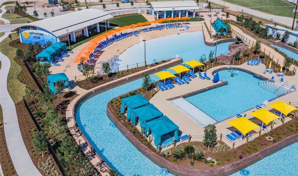 Adventure Cove with the lazy river, wave pool and family pool