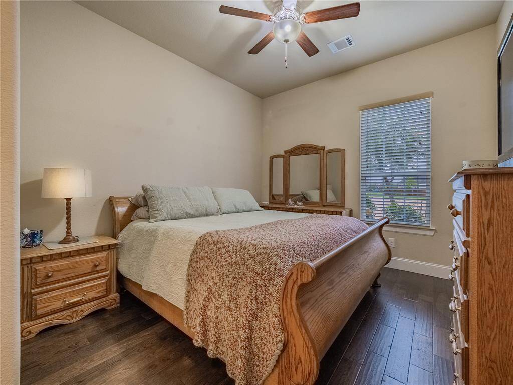 bedroom 3 that also shares the jack and jill bath all are very large bedrooms