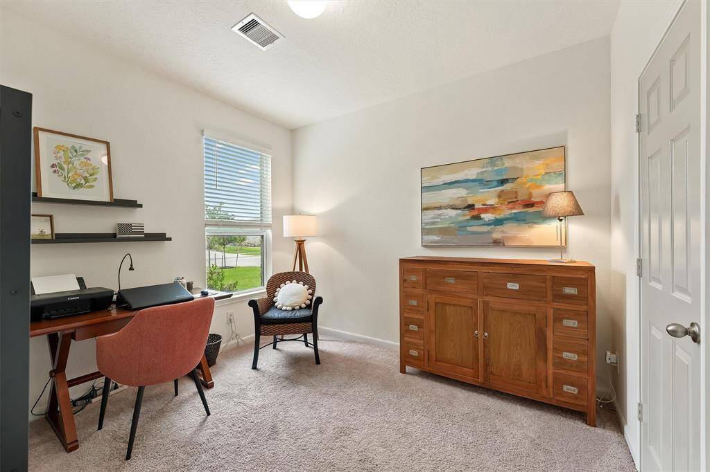 Room located at the front of the home, window that brings in natural light. Perfect as a room, home office, study or craft room