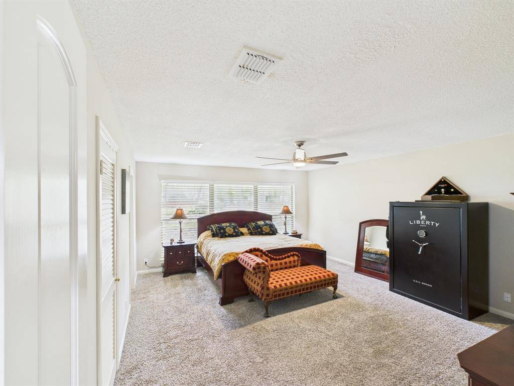 Primary Suite!