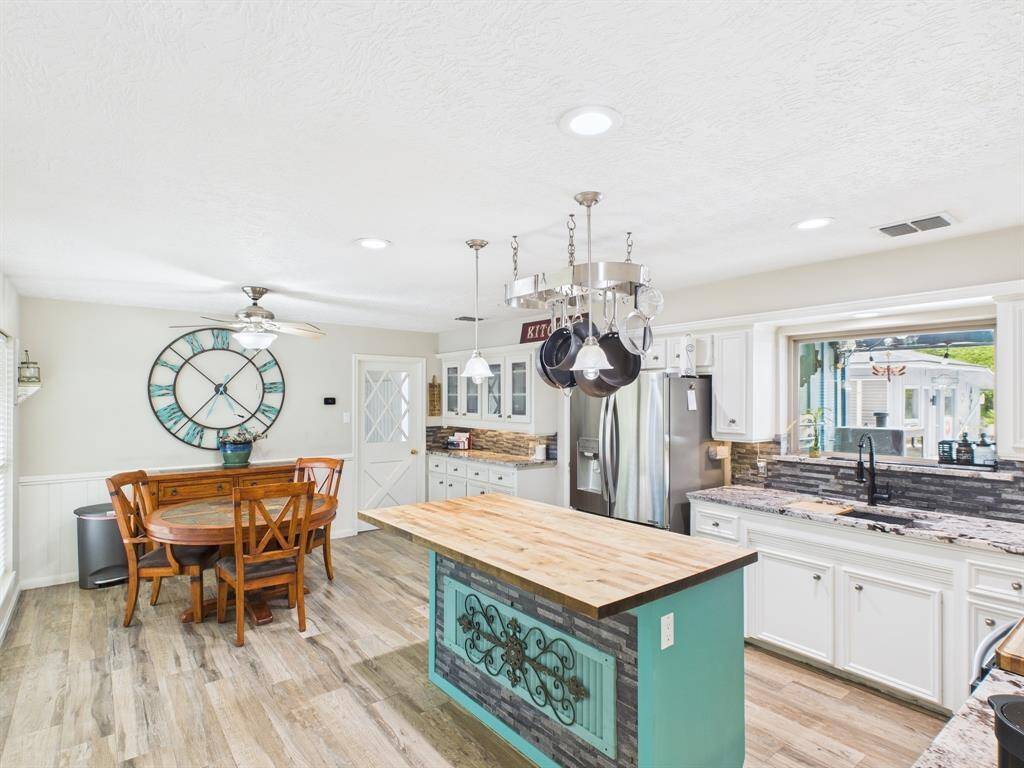 Granite Counters were updated in 2022!
