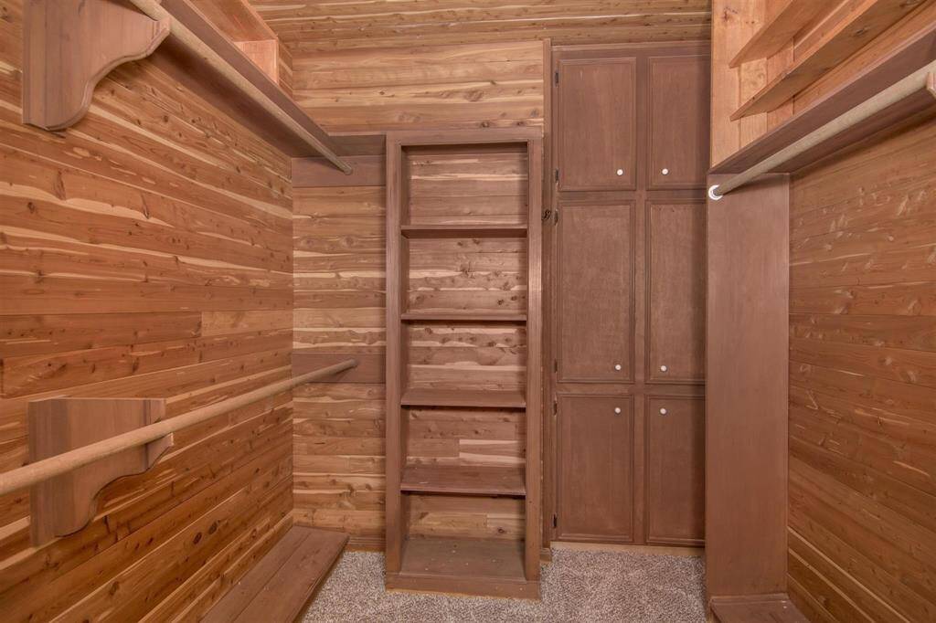 Primary Closet- empty