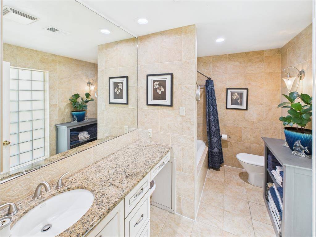 Primary bath