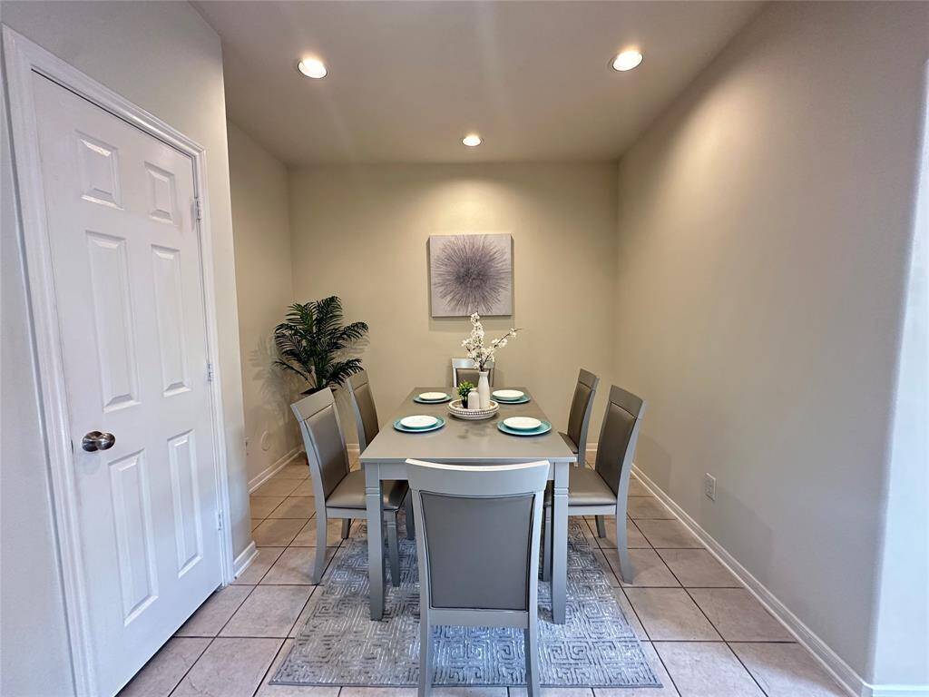 Breakfast room