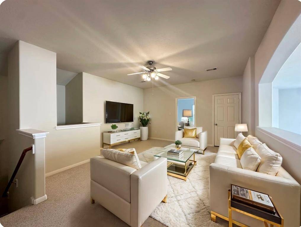 Game room (virtual staged)