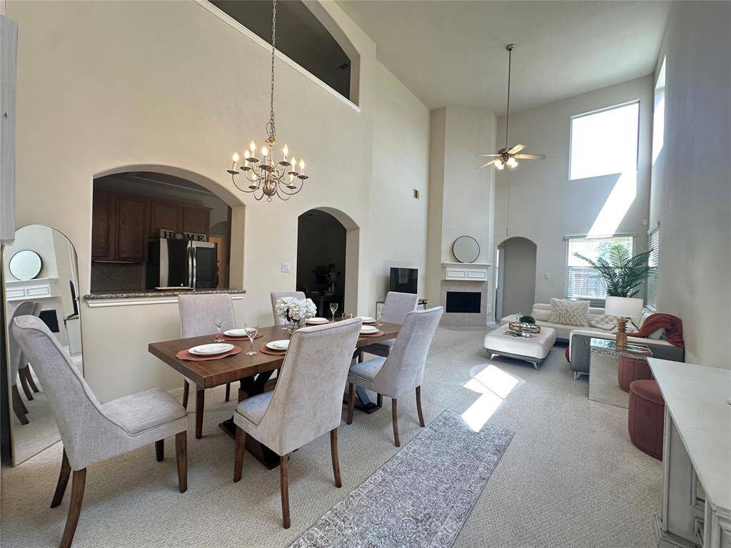 Open layout w/double high ceiling