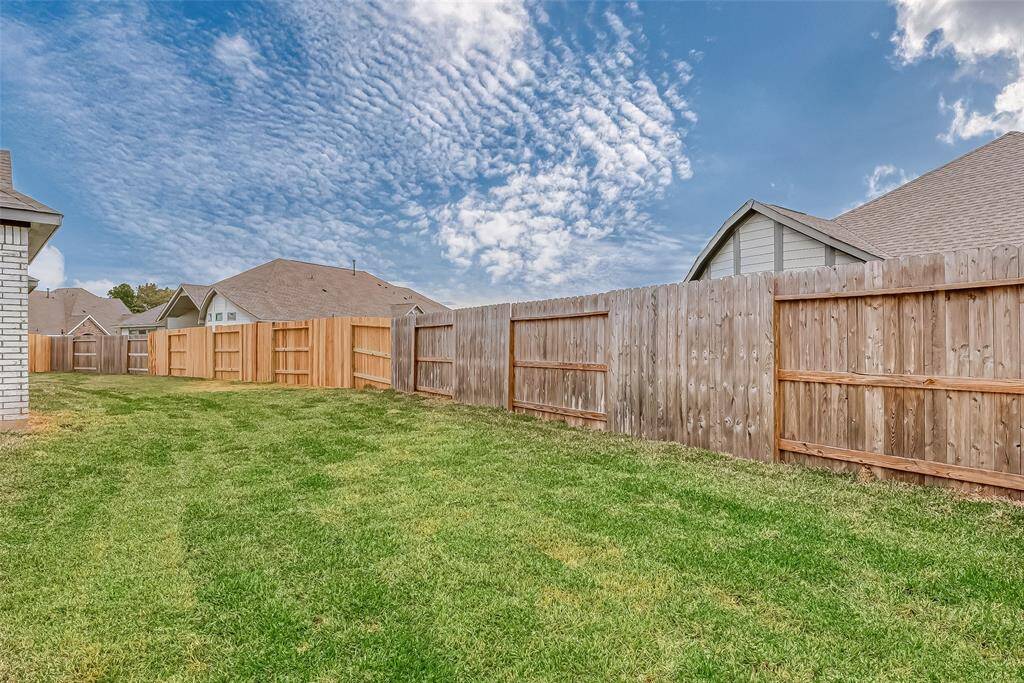 Fully fenced for complete privacy!
