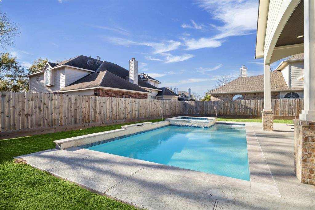 Private Pool