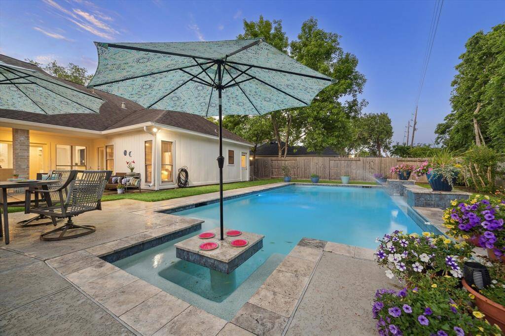 This home is ready for fun!
