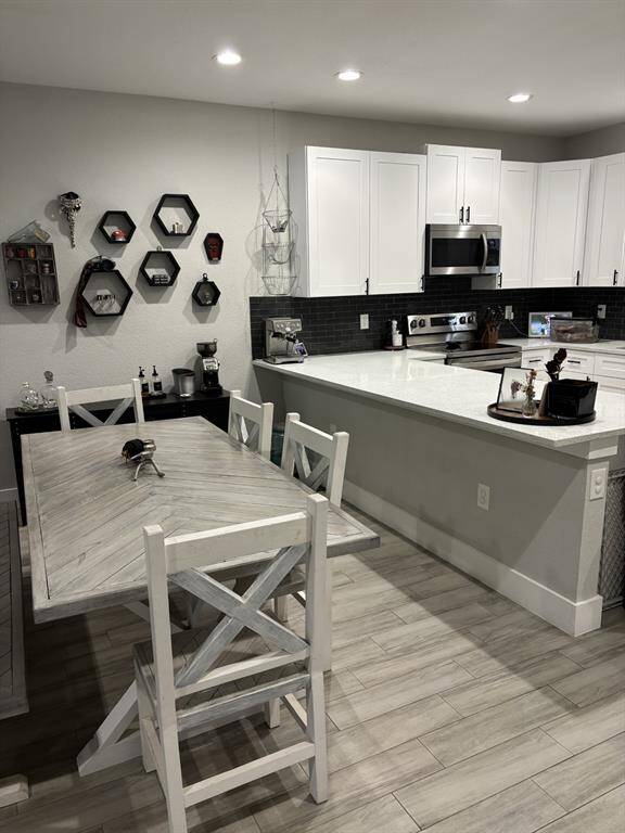 Dining Kitchen