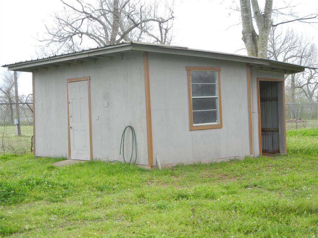 Storage shed