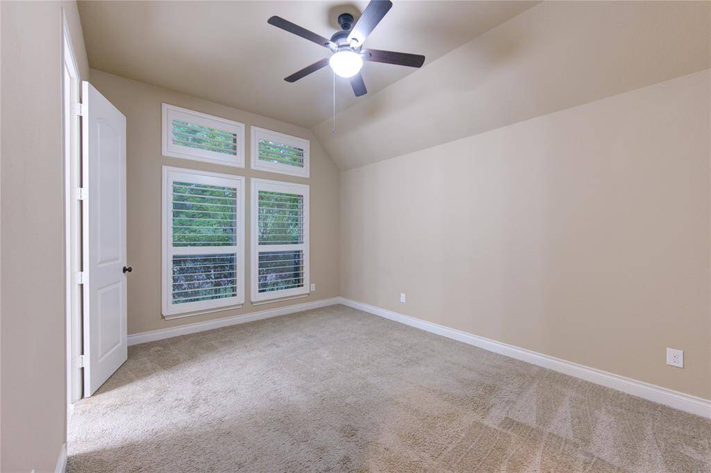 Mother In-Law Suite w/full bath