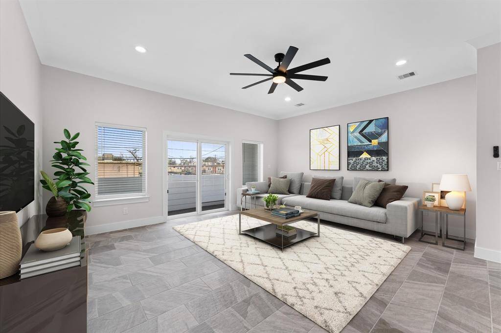 Living room.