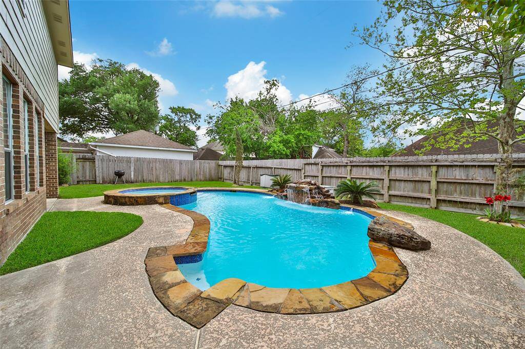 This pool is great for playing with a waterfall feature.