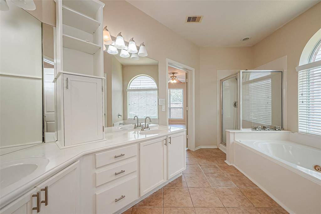 Primary bath