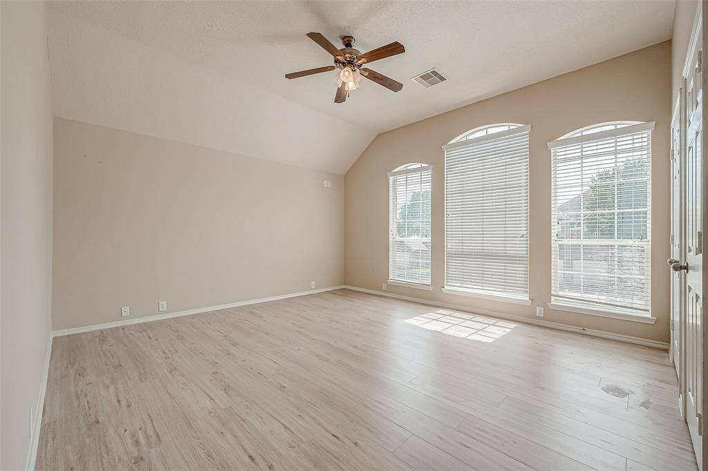 Secondary bedroom on 2/F
